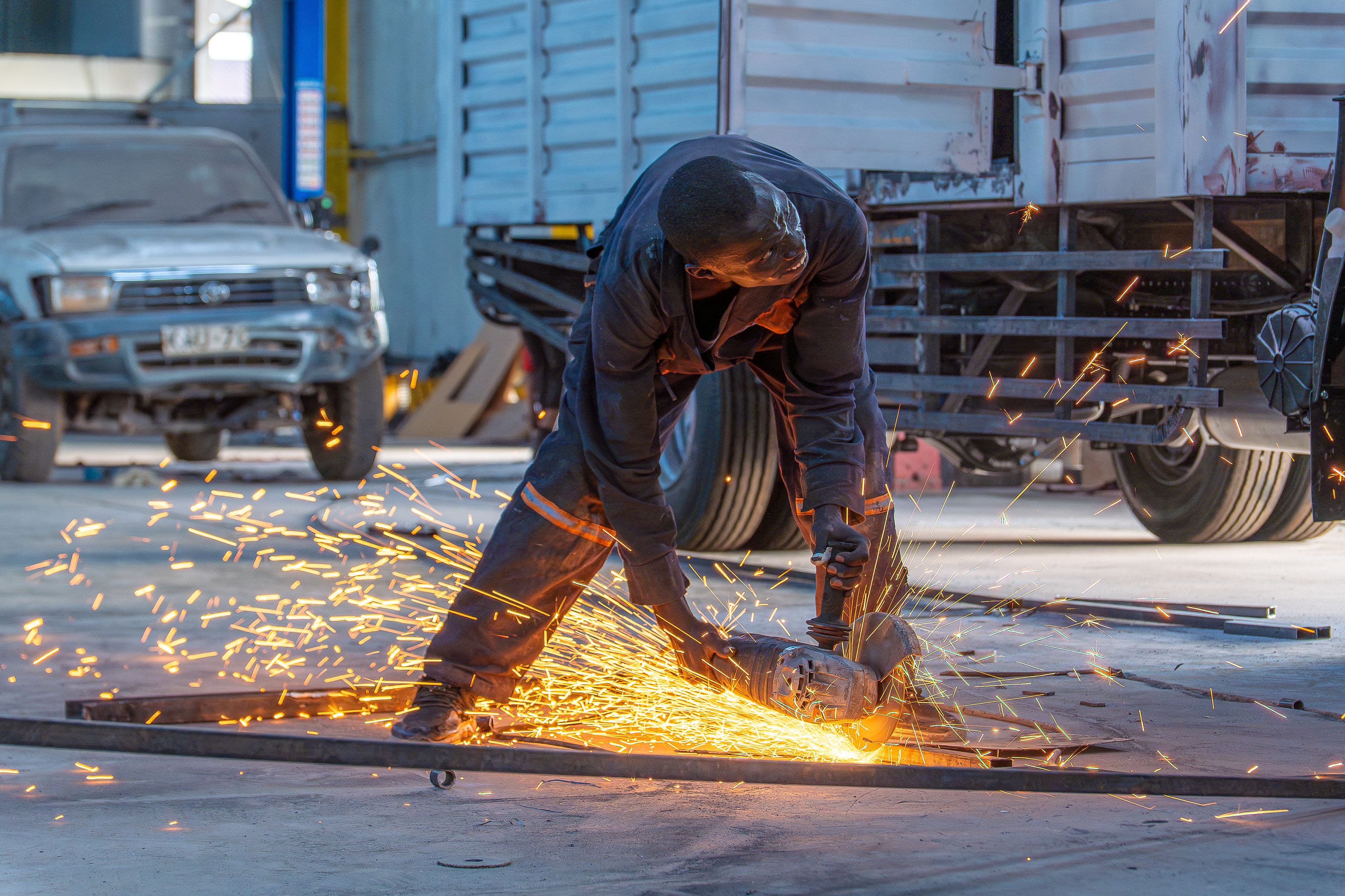 Hadiid Industries - Vehicle Body Manufacturing 4